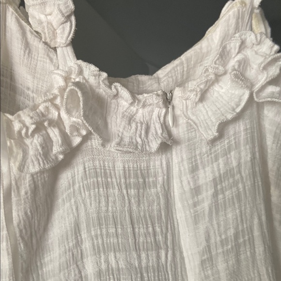 Boho White Ruffled top - Picture 4 of 5